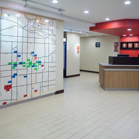 底特律坎顿万豪广场套房酒店 外观 照片
